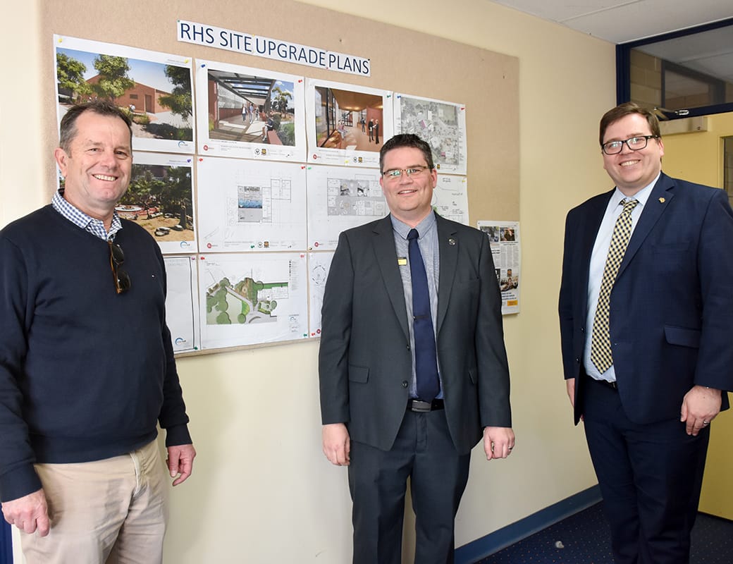 Local schools impress minister