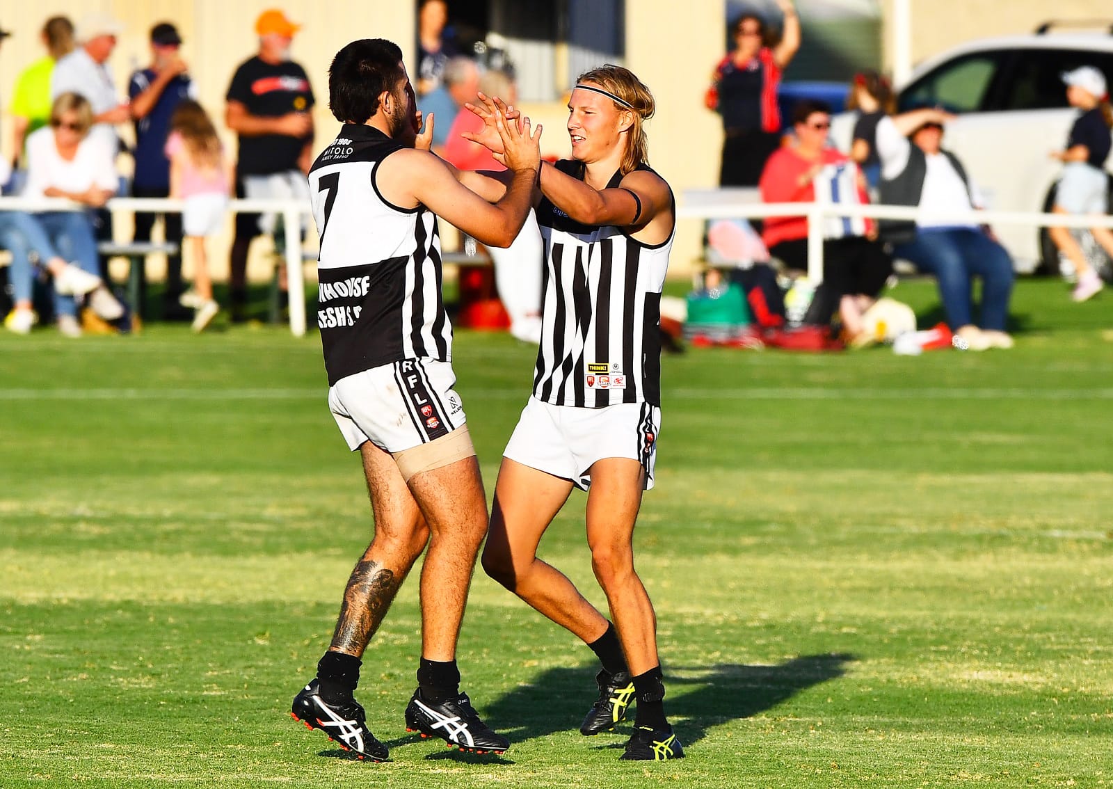 Wounded Waikerie makes early mark