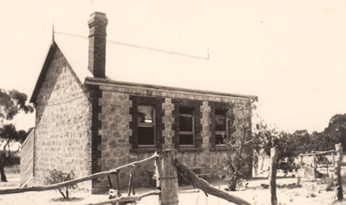 Snapshot history of Low Bank School