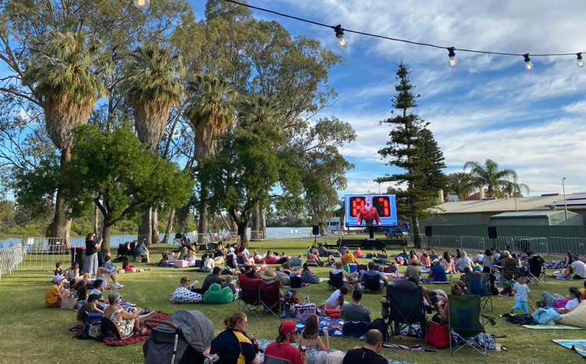 Flood response not stopping Renmark’s Christmas plans