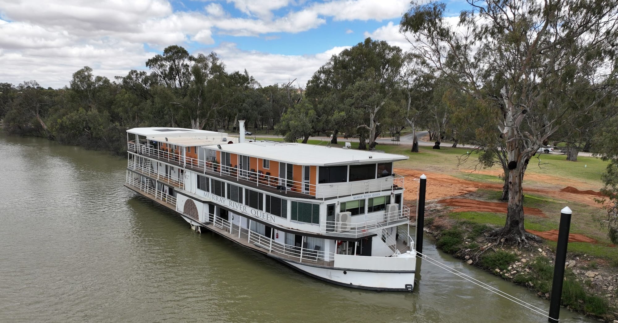 The Queen poised for hotel, café return