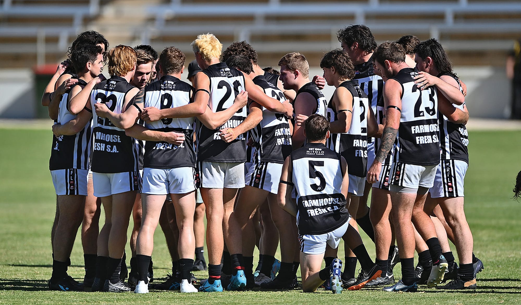 Win moves Magpies into equal top spot