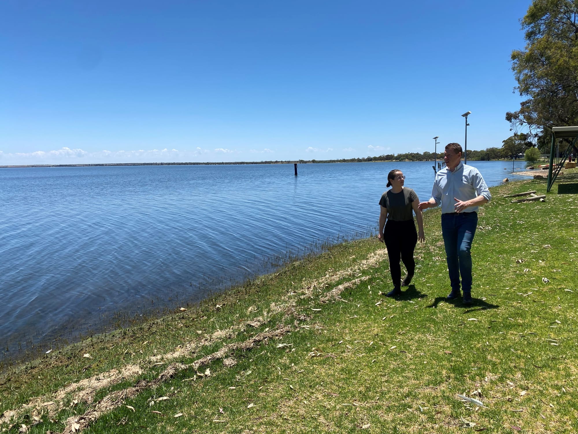 Lake Bonney testing mixed messages