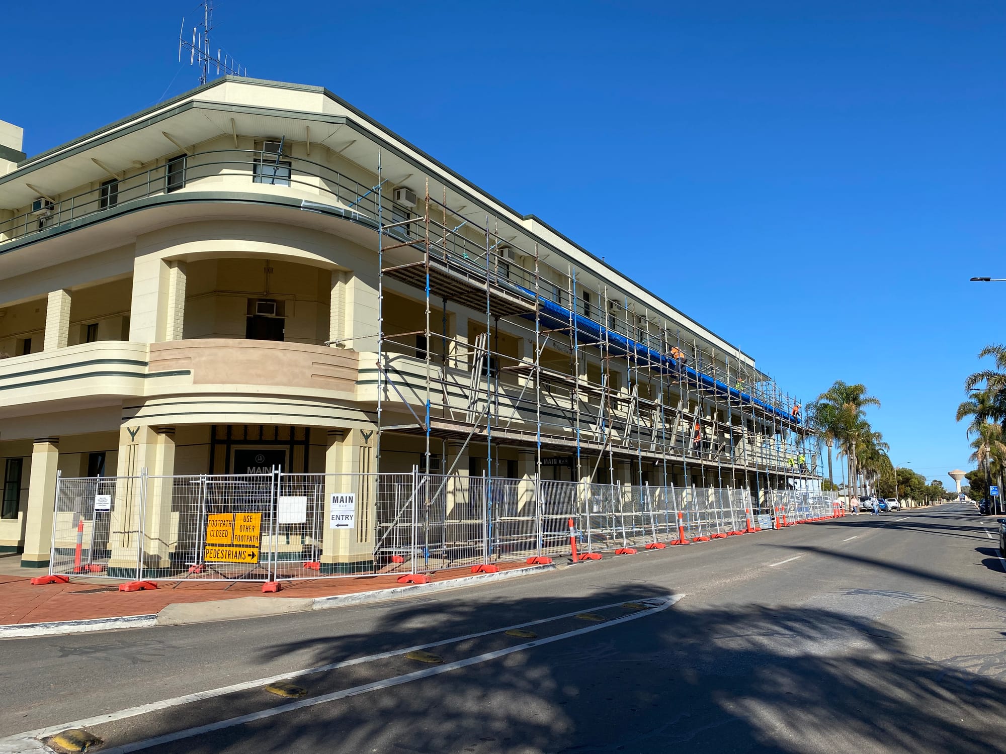 Renmark icon’s restoration