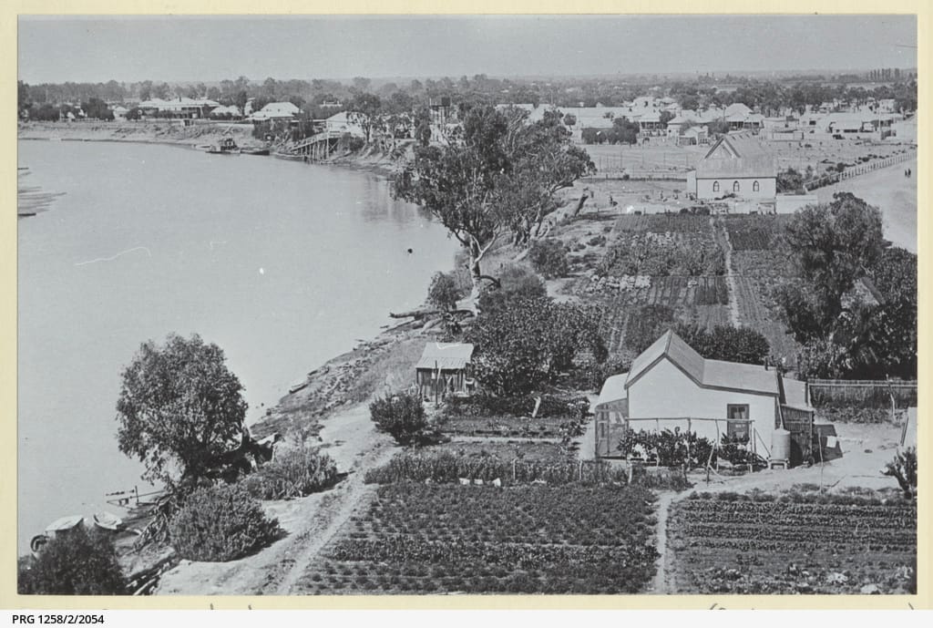 Explore 43,000 years of Murray River history