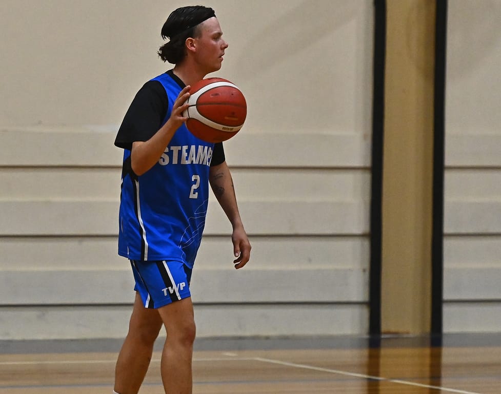 Top sides boost credentials