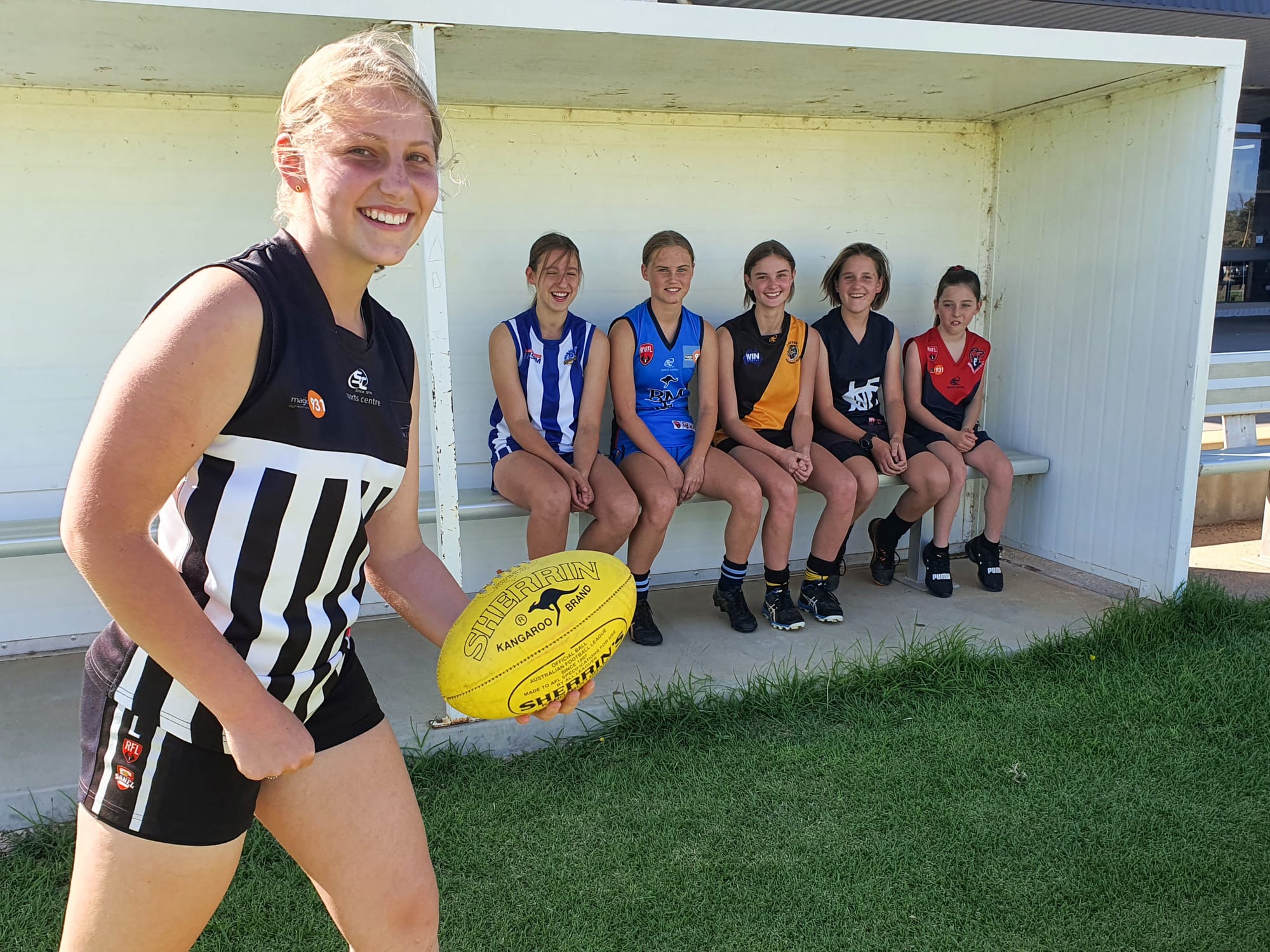 It’s go-time for the footy girls
