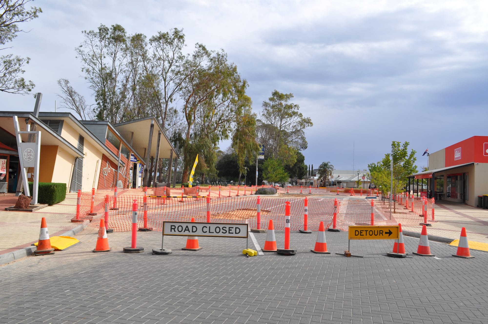Repairs begin on Riverview Drive