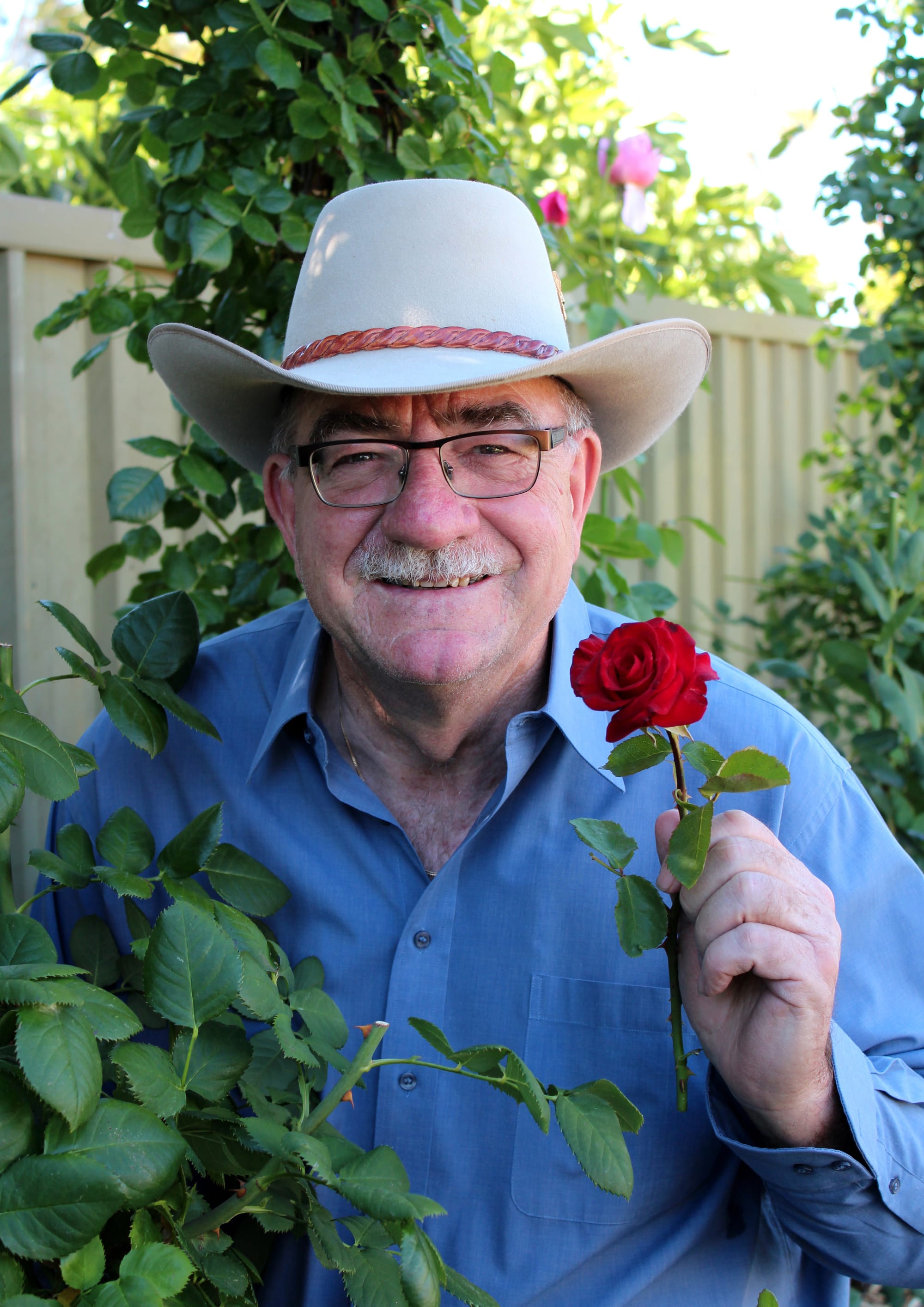 Community mourns rosarian