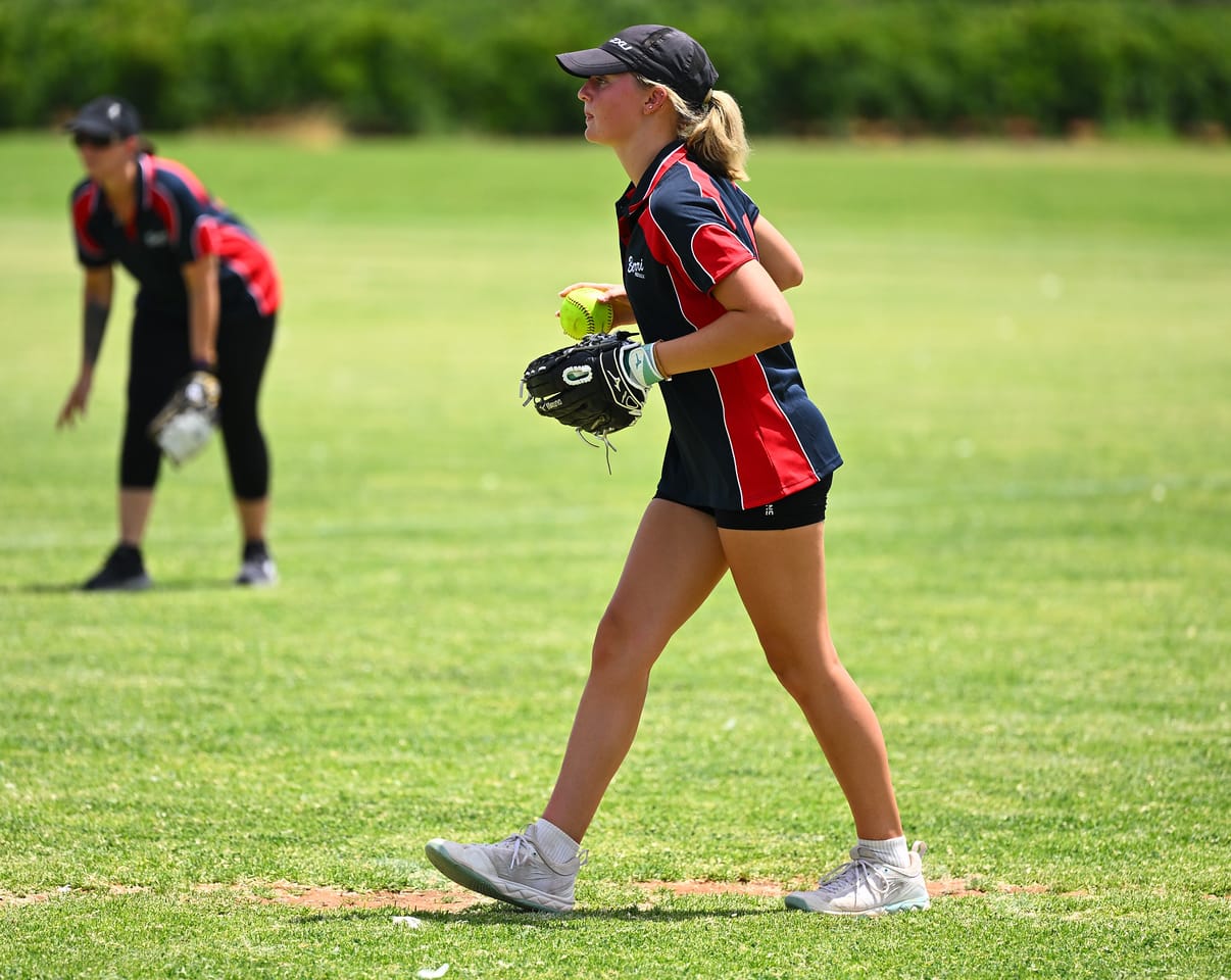 Sunraysia shines bright in softball