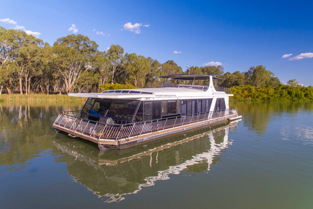 The ultimate houseboat holiday