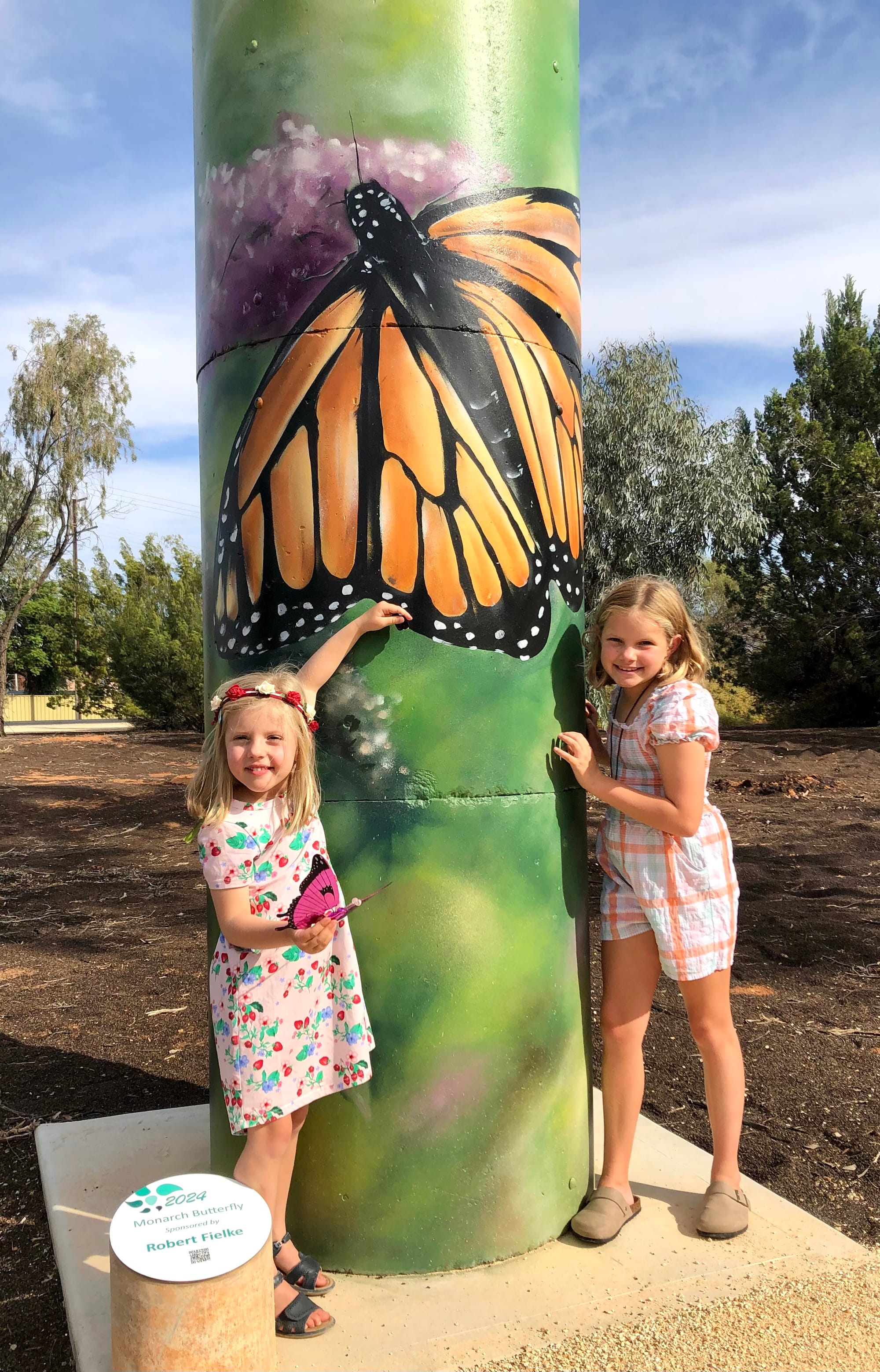 Unveiling set for Loxton Mini Silos