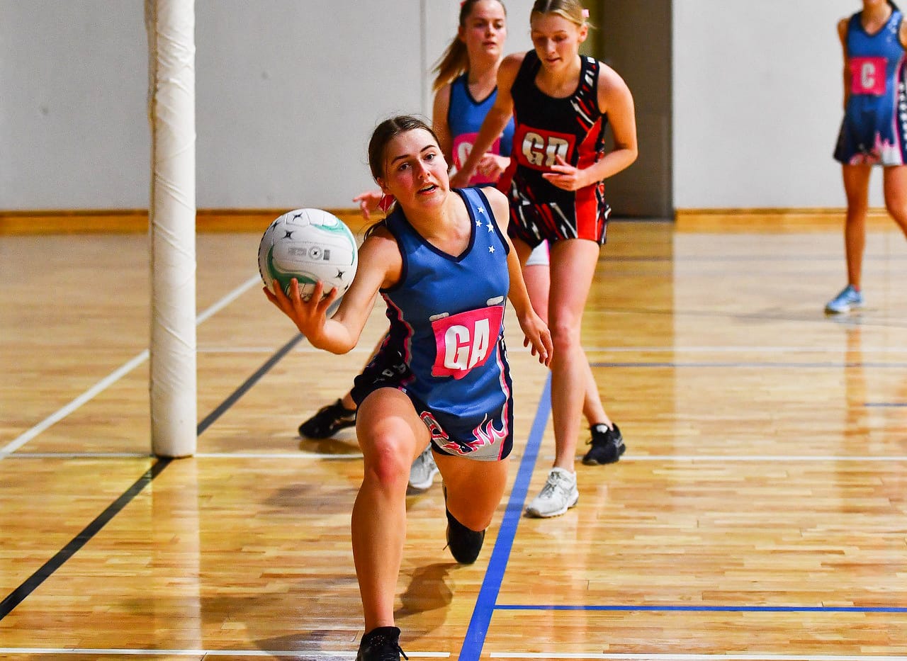 Top sides break away before bye