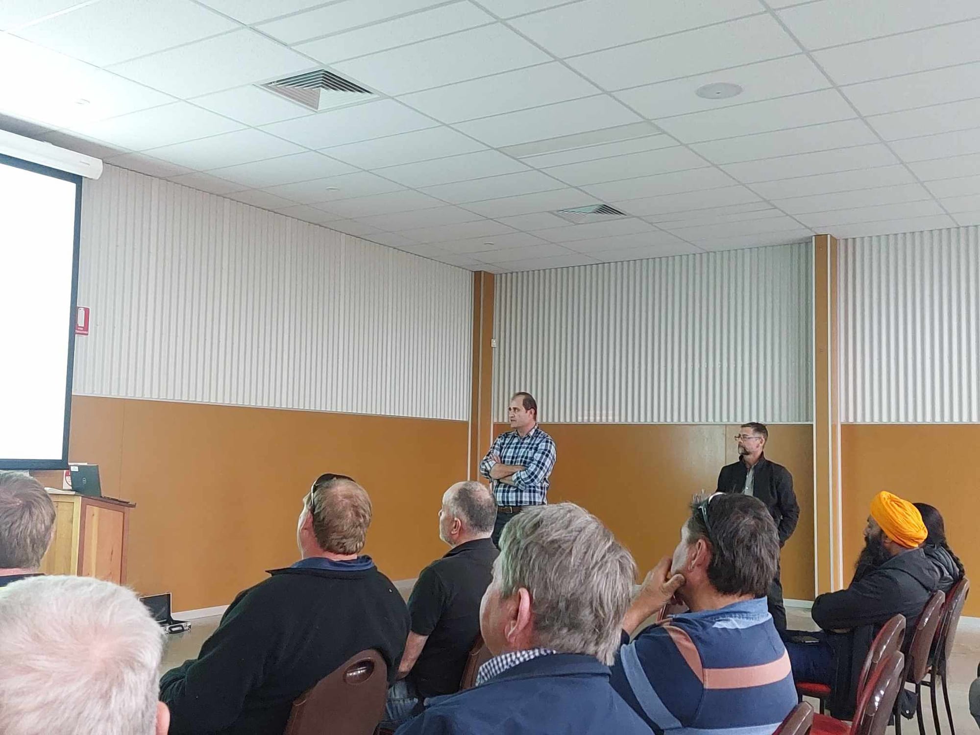 ‘Light at end’ of fruit fly tunnel