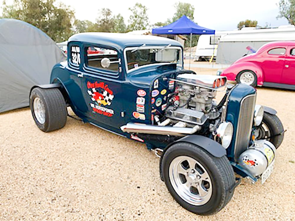 Hot rods draw visitors to Waikerie
