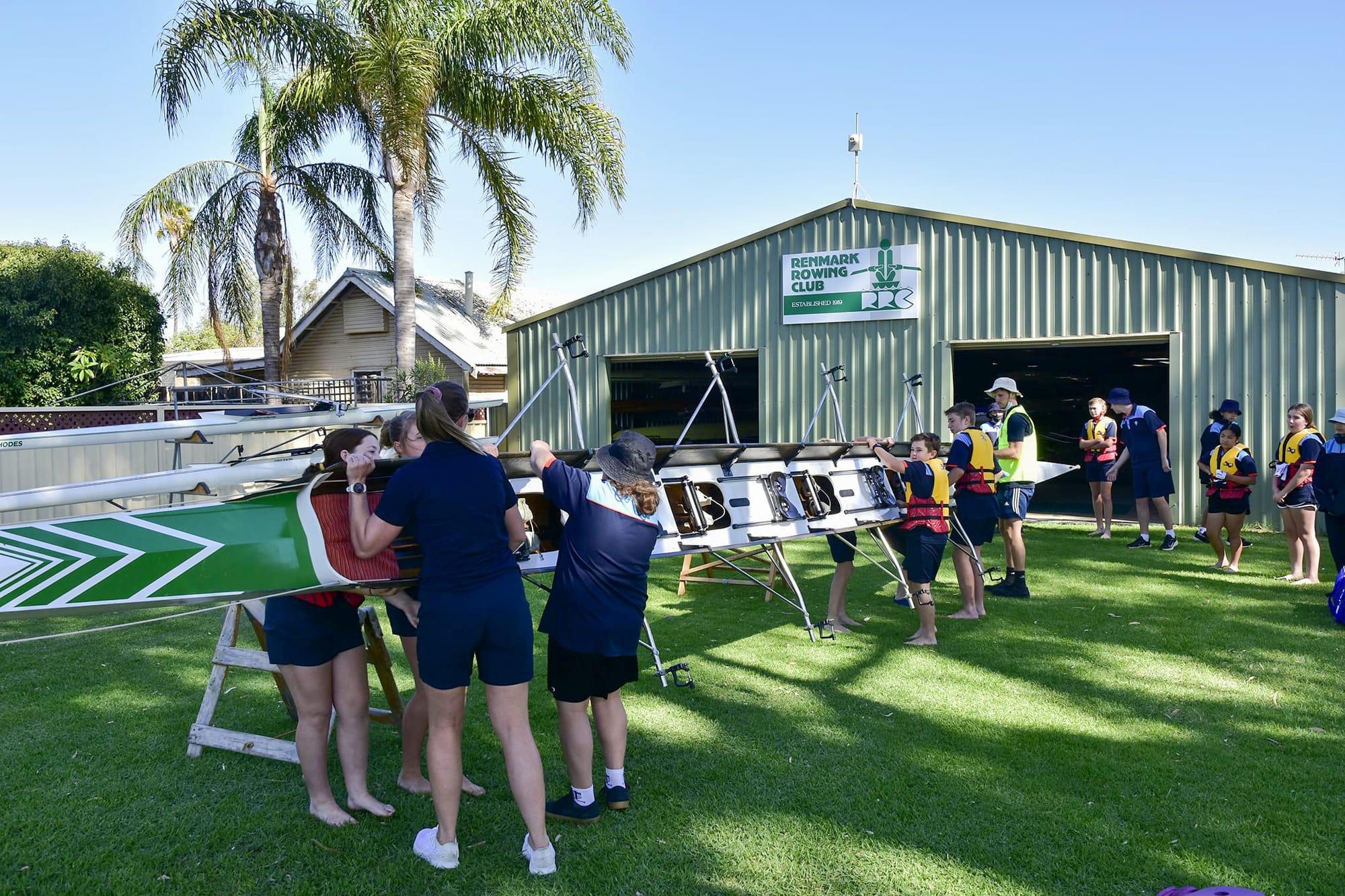 College launches new rowing program