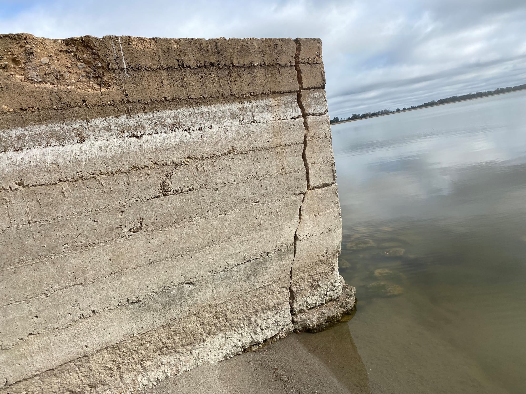 Historic Barmera wall to be dismantled
