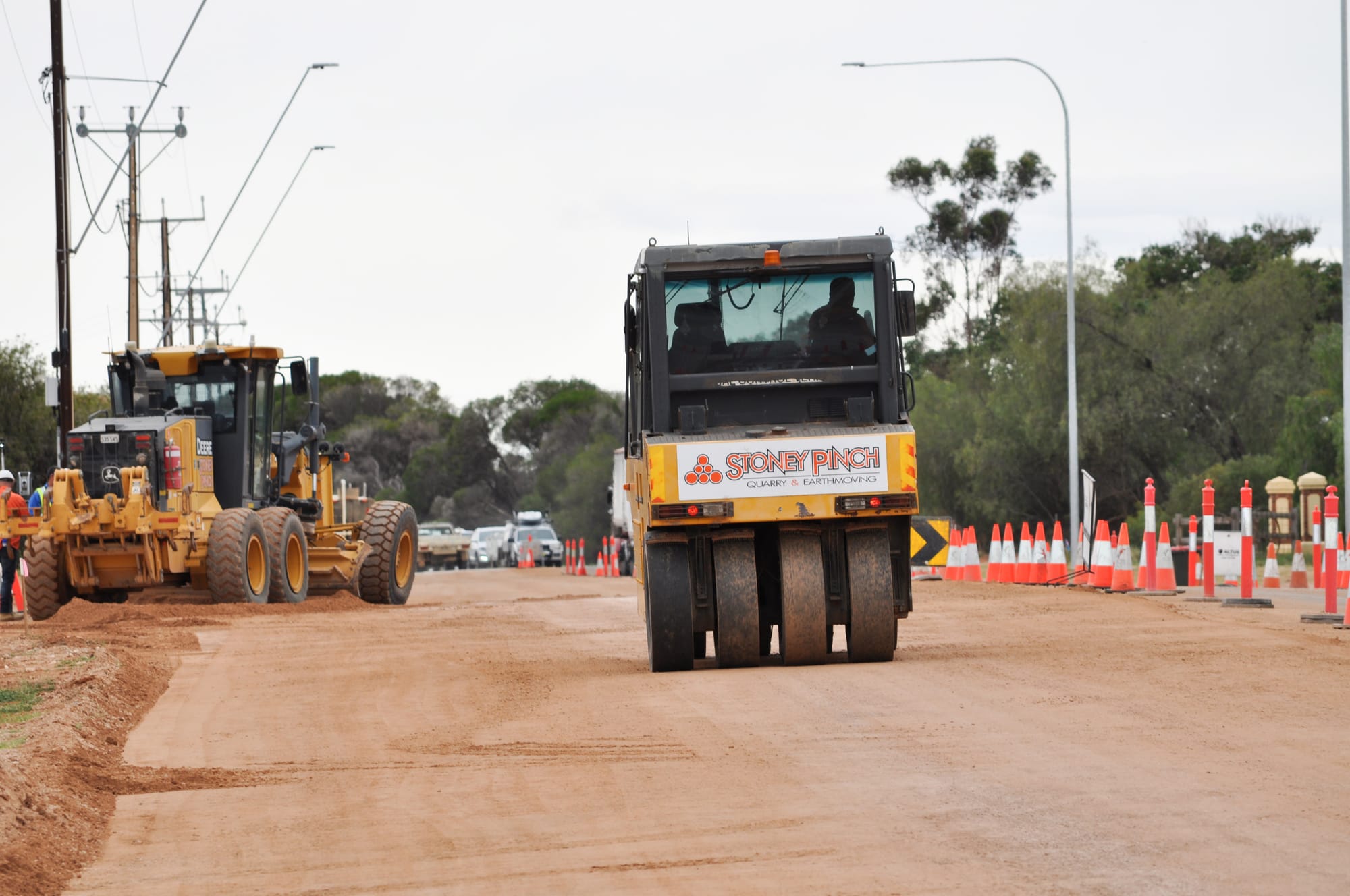 Asphalt coming for Old Sturt Highway roadworks near Berri