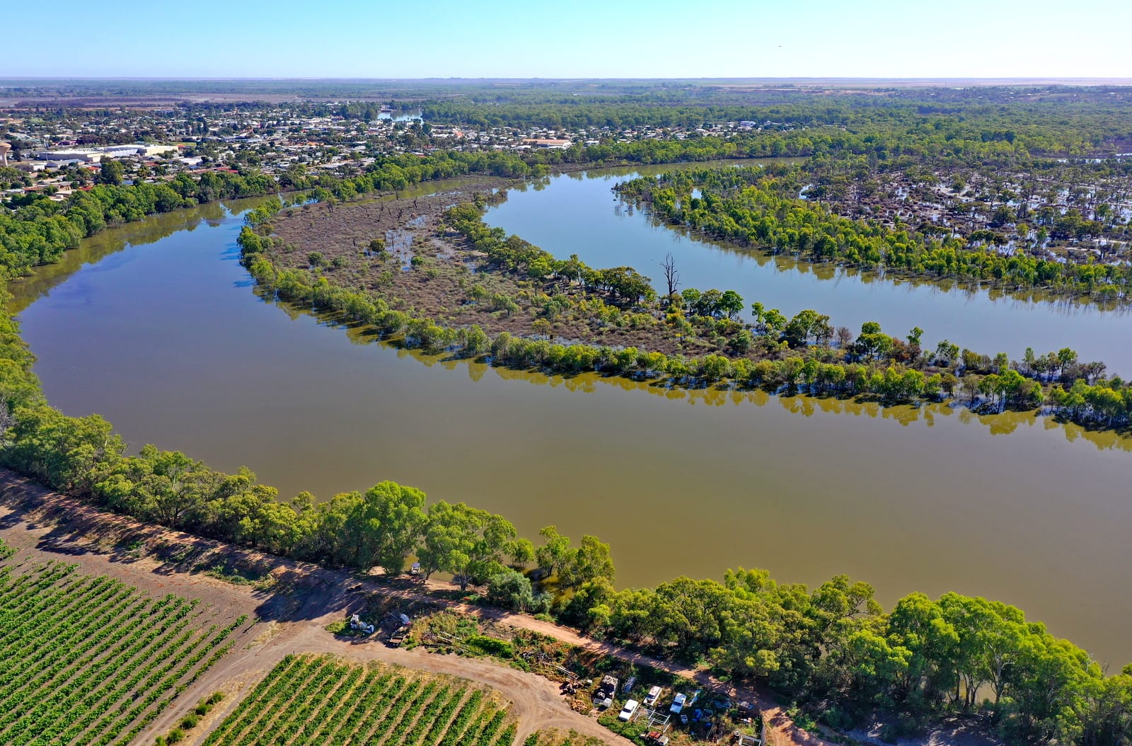 Submit your river photography for an online exhibit