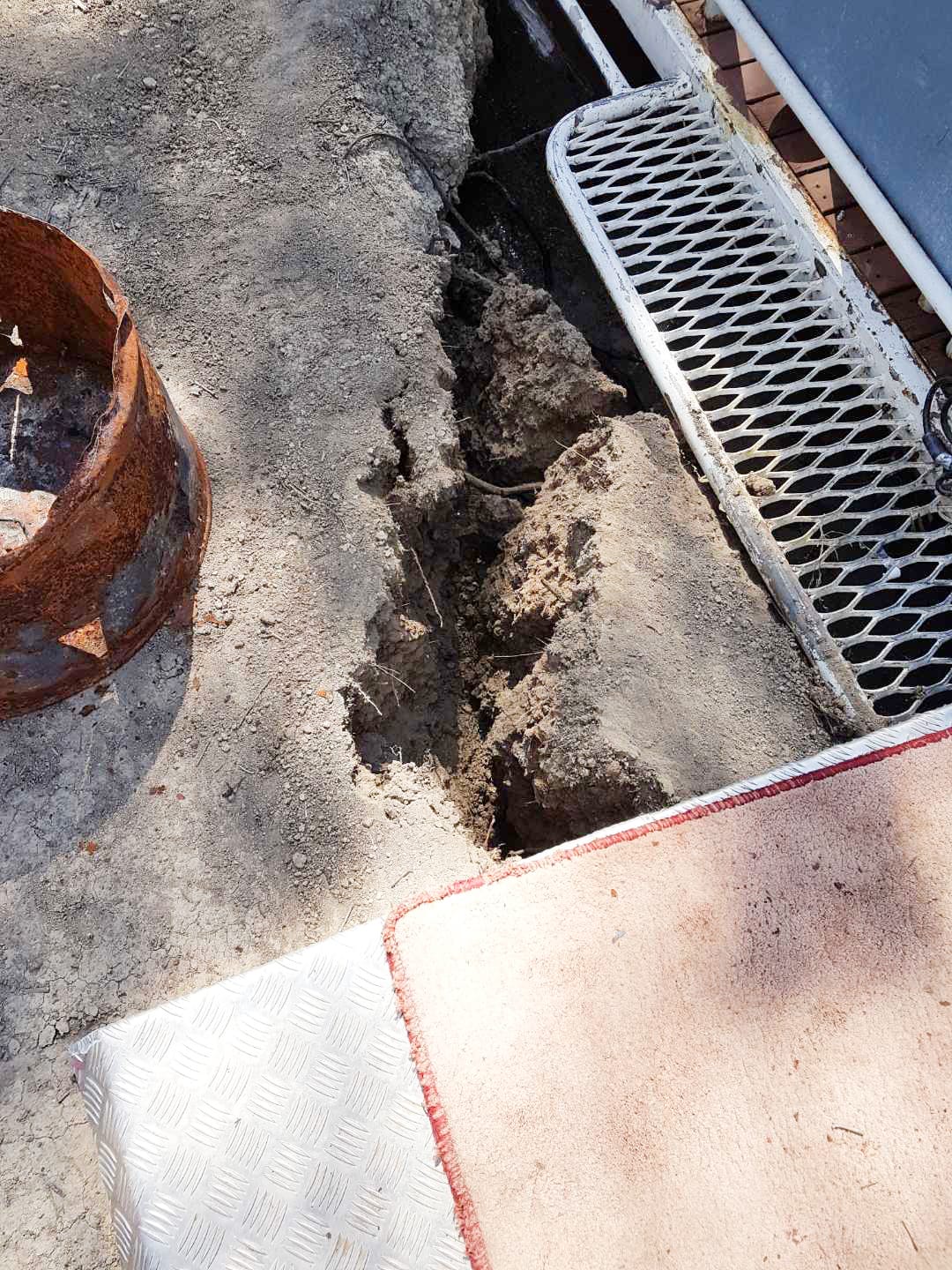 Worries growing among house boat owners