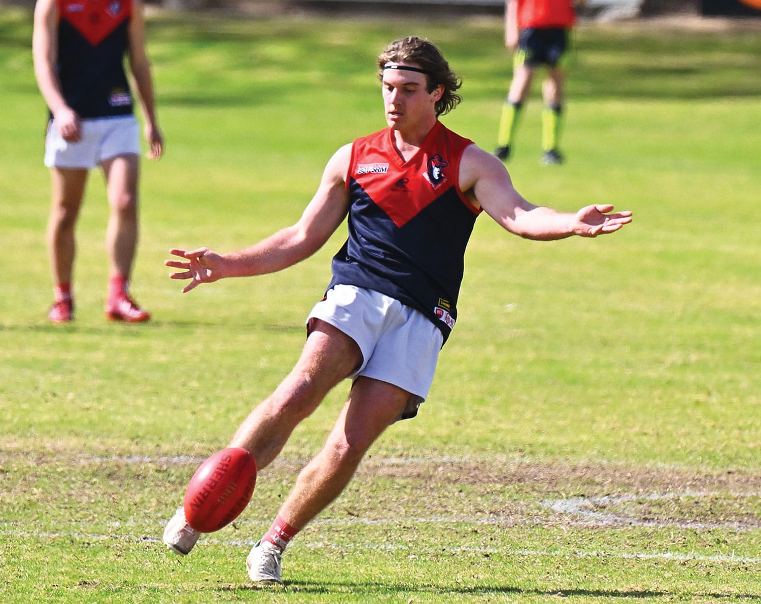 Peltz goes in big blow