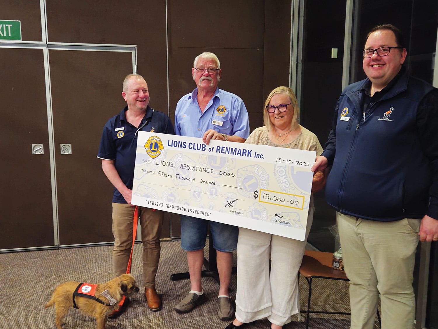 Renmark Lions provide $15k backing to help assistance dog development
