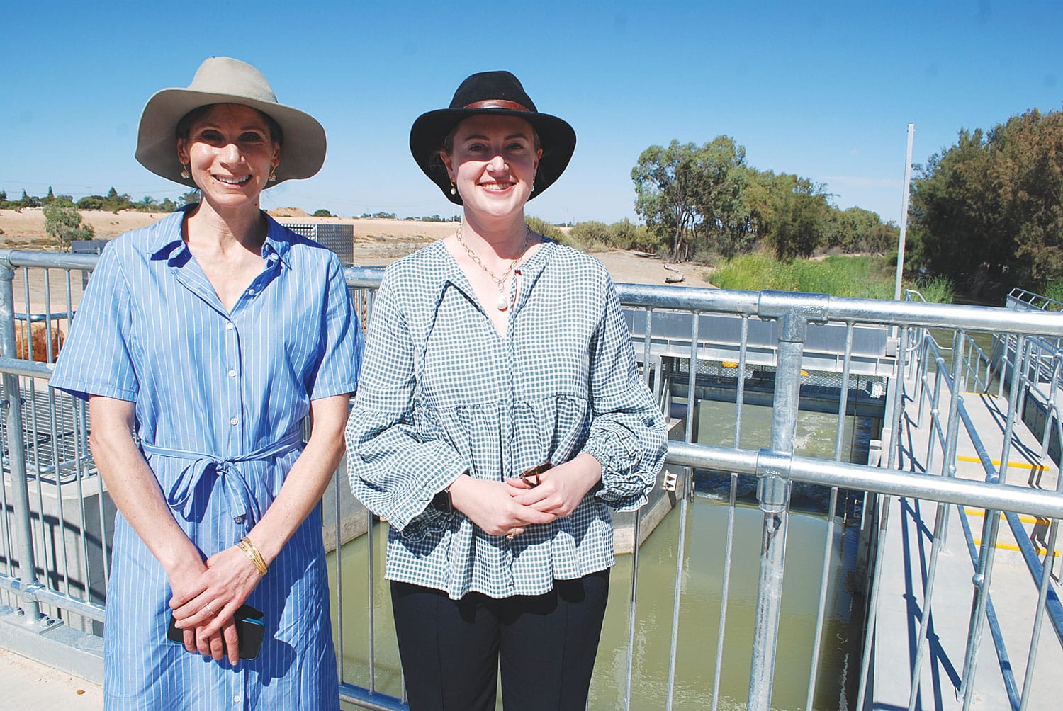 Lucy and Emma’s Renmark adventure