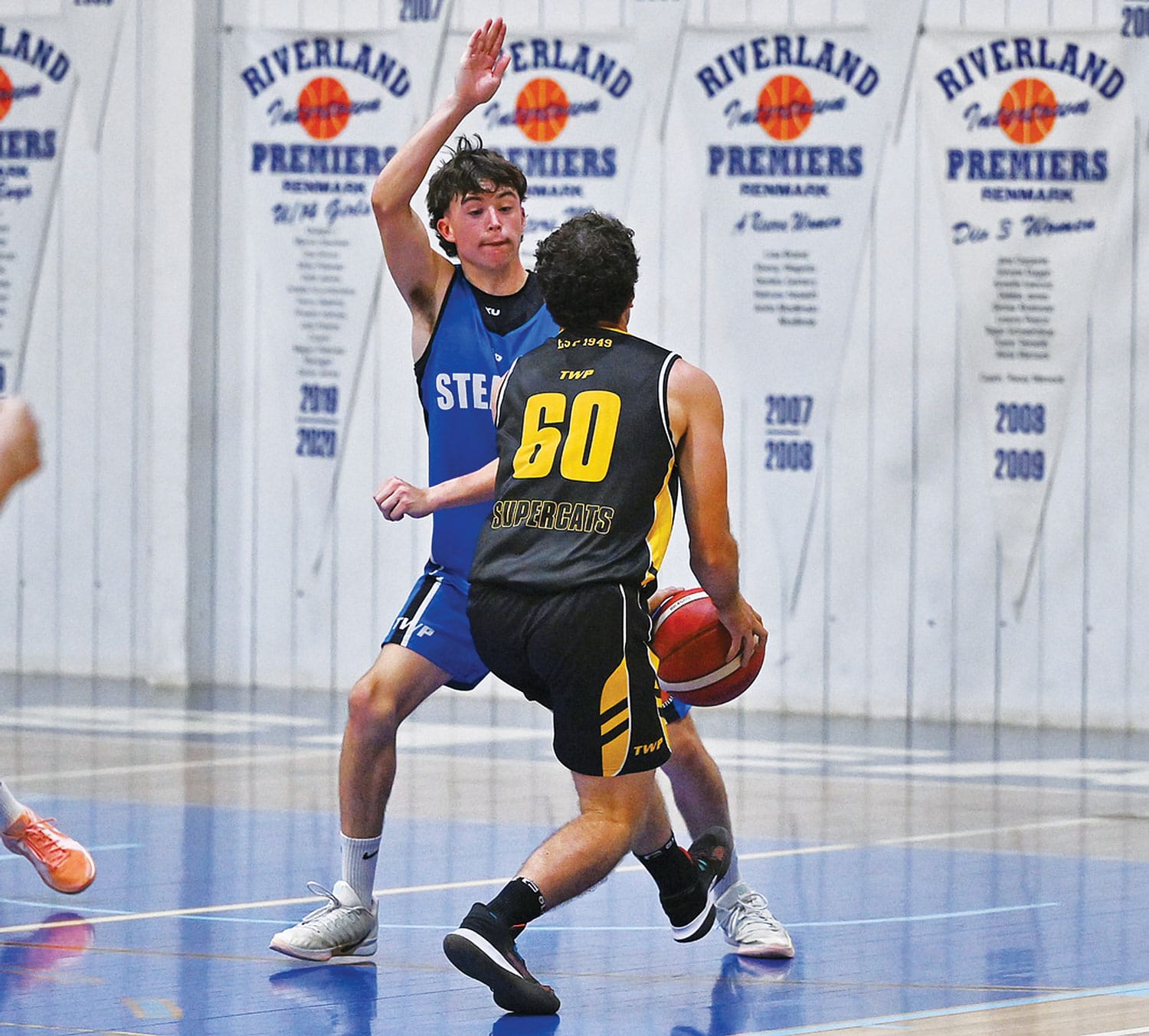 Barmera, Renmark set to host basketball deciders