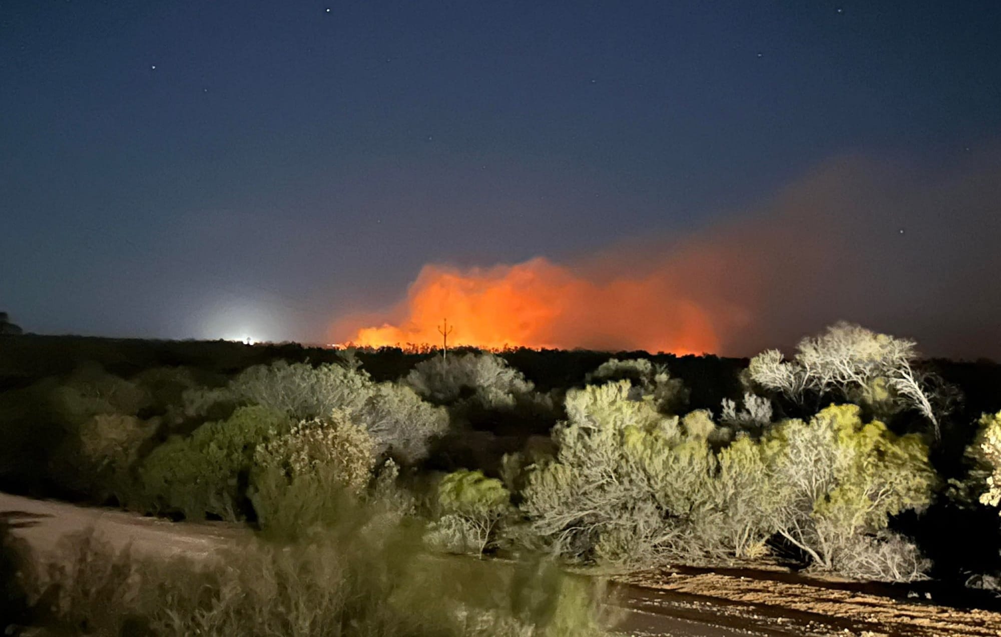 Major Riverland island fire contained