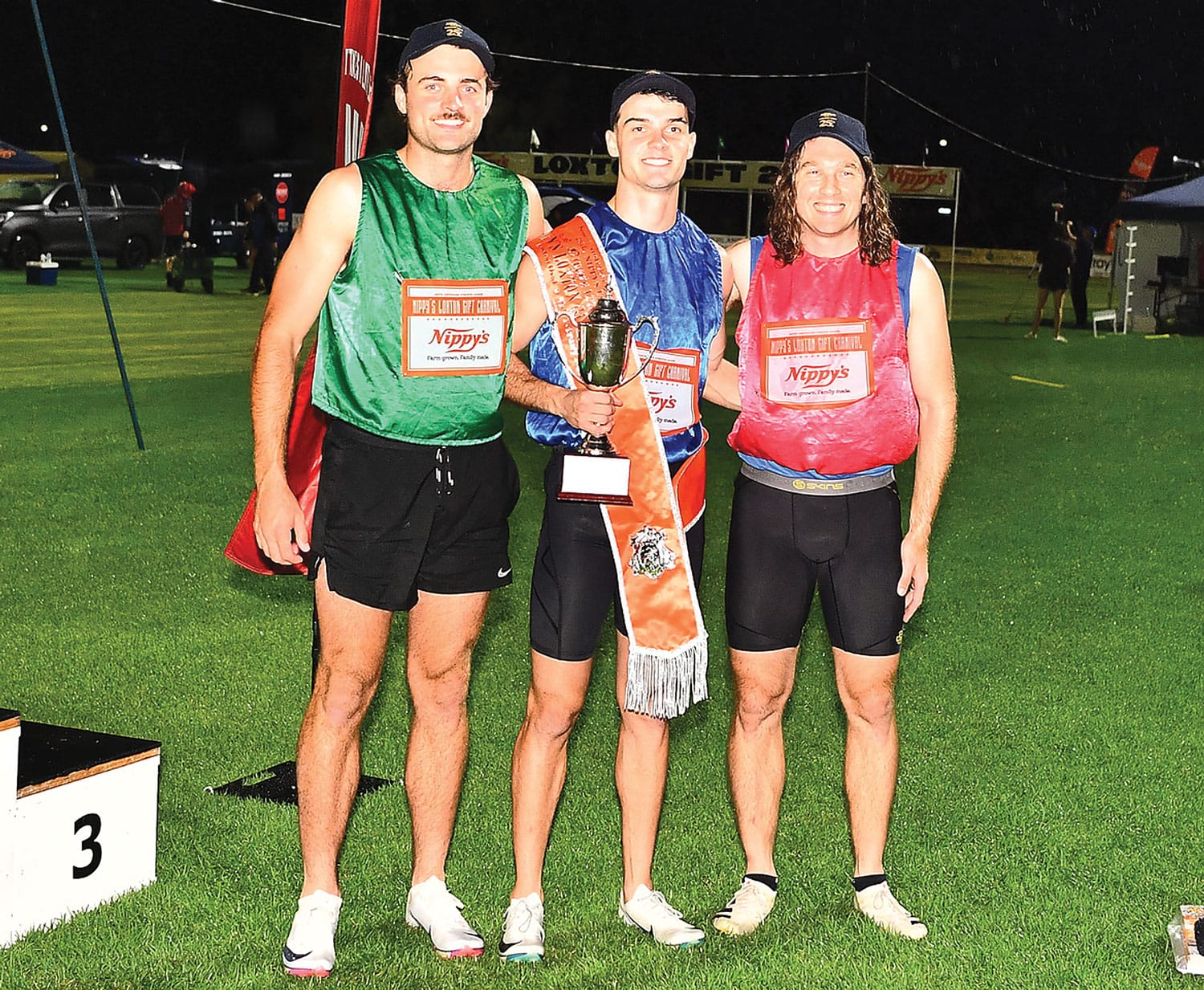 Rigby, Munt shine to claim wet gift