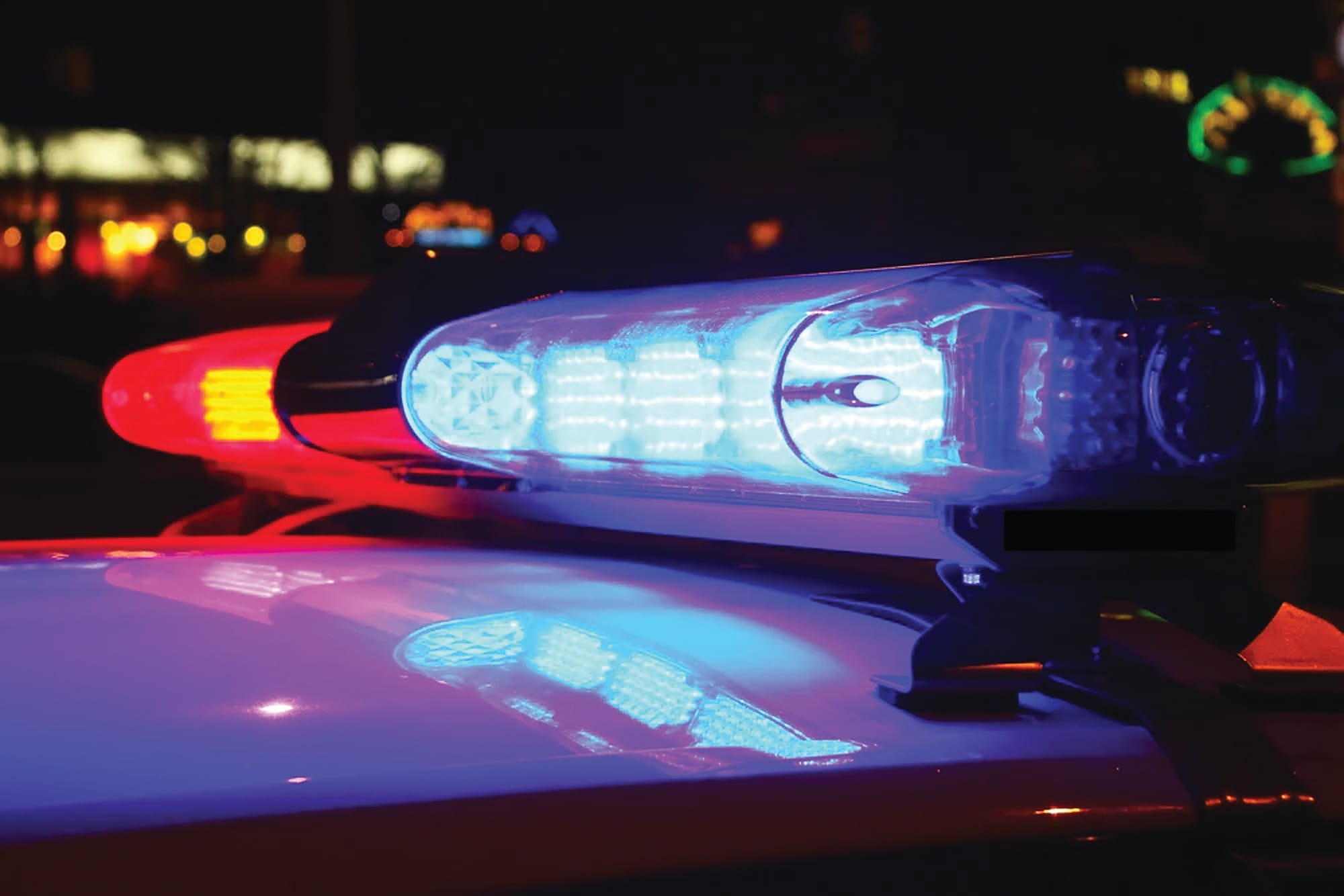 Van driver critically injured at Murbko