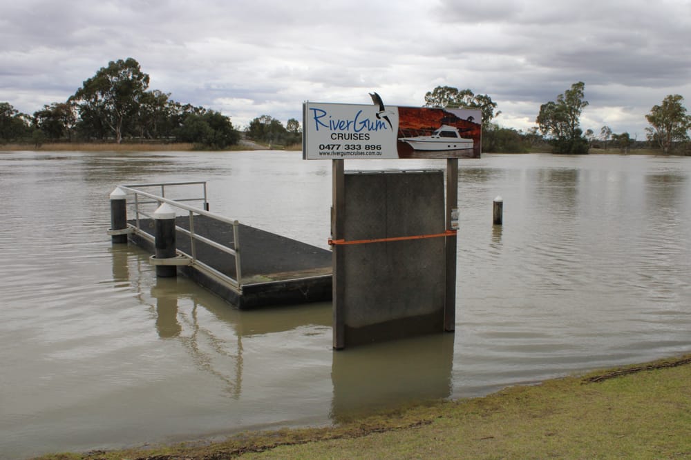 SES issues flooding warning post image