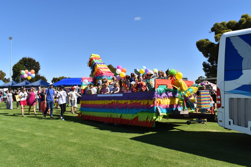 Oval home for Mardi Gras post image