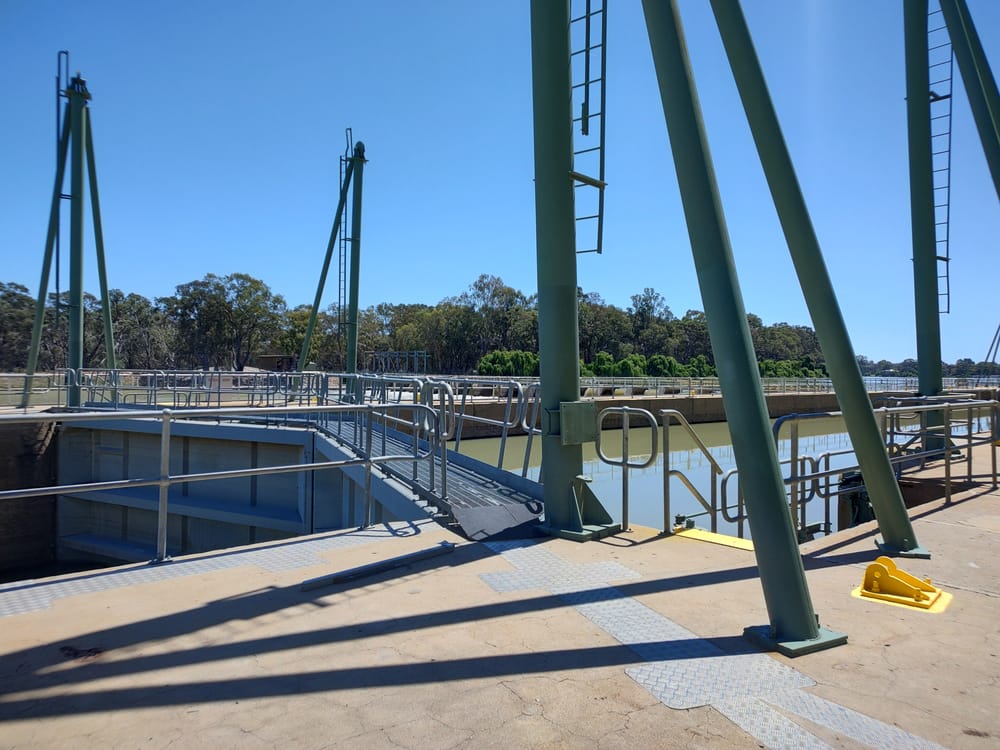 Safety recommendations for Murray River locks post image