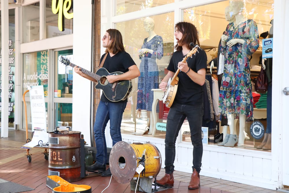 ROBYN McINTOSH: Heading north? There’s always a country music show somewhere post image