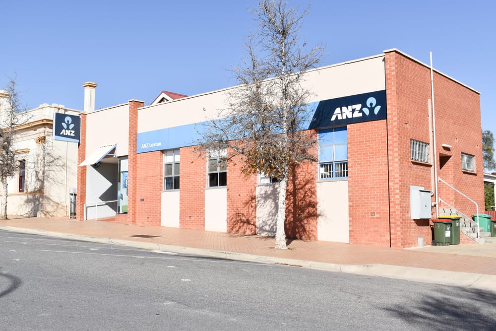 ANZ withdraws its Loxton connection post image