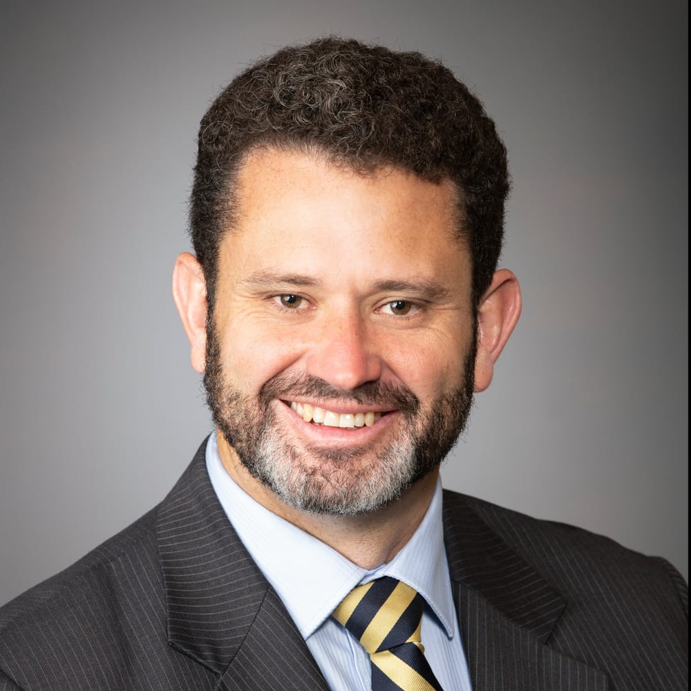 Vehicle hoists targeted in recent Safework inspections post image