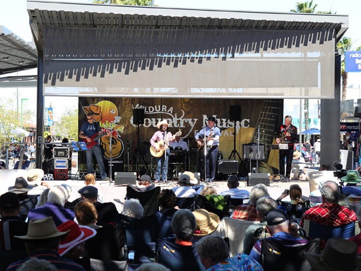 ROBYN McINTOSH: Sunraysia country music festival cancelled again post image