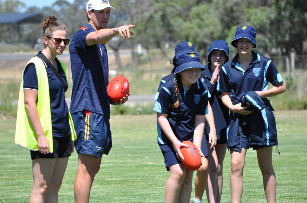 Crows fly north for Riverland flood relief post image