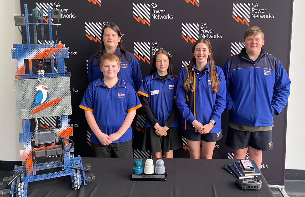 Heavy metal: say hi to Berri Regional’s robot post image