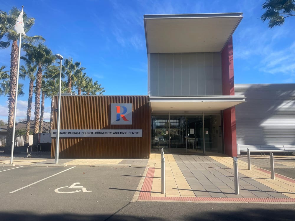 Telstra outage wipes out all three local councils post image