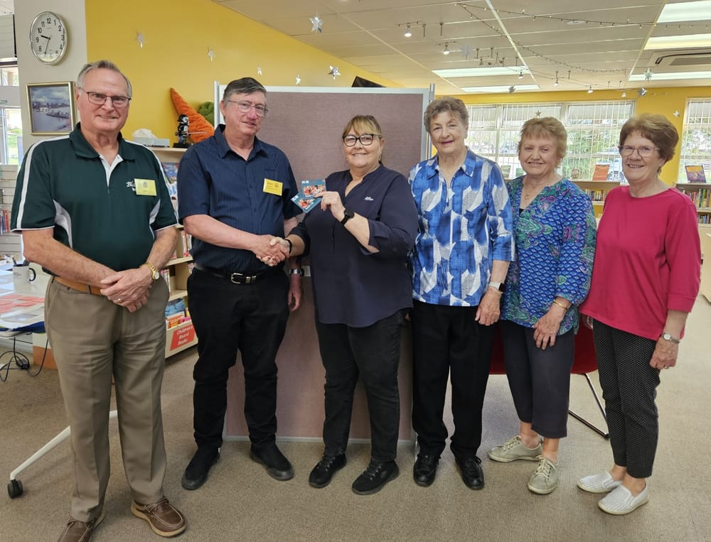 Local singers give helping hand to Bunnings post image