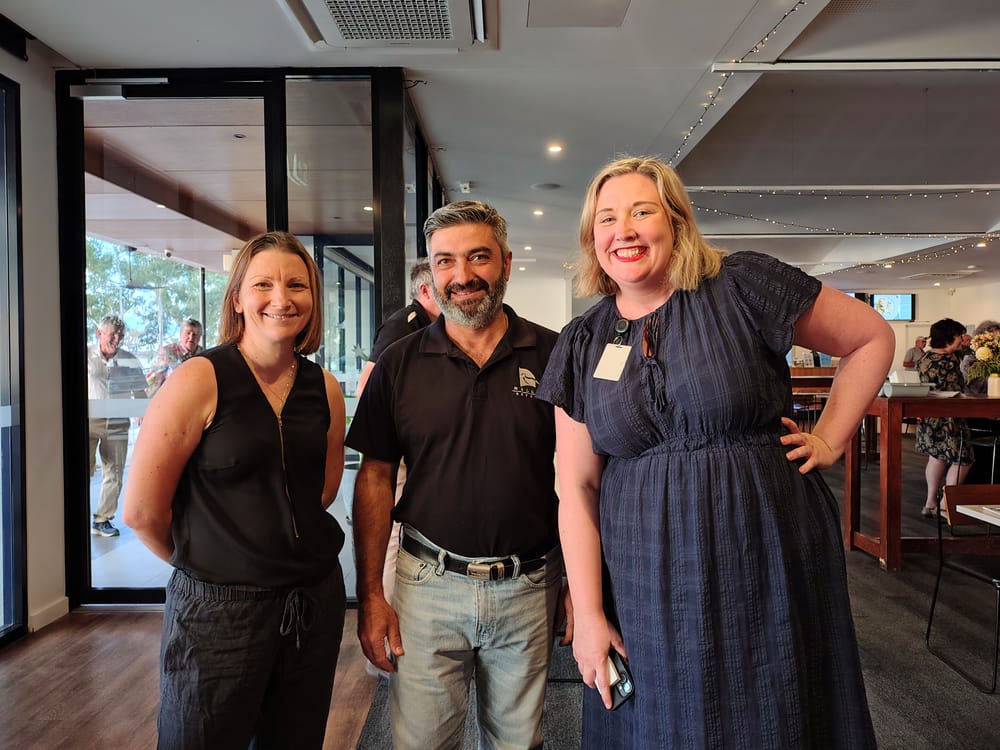 Worries and new ideas aired at vintage meeting post image