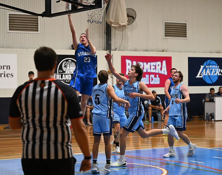 Renmark rises to basketball’s top spot post image