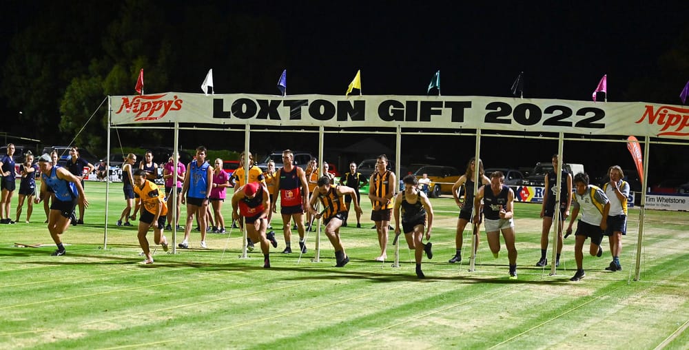 Stacked line-up for Nippy’s Loxton Gift post image