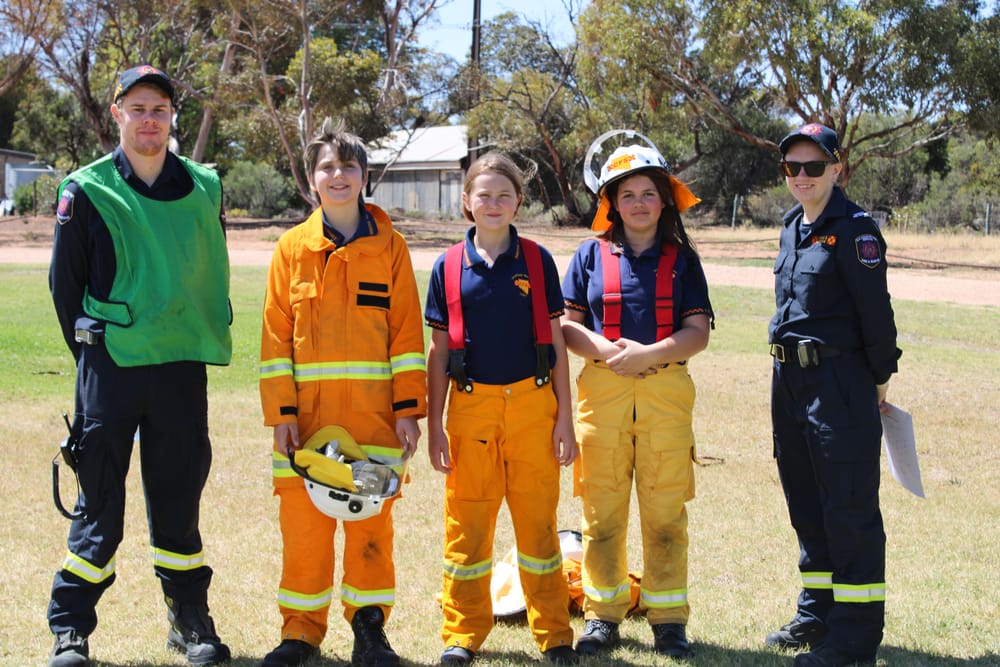 CFS cadets demonstrate their prowess at Waikerie post image