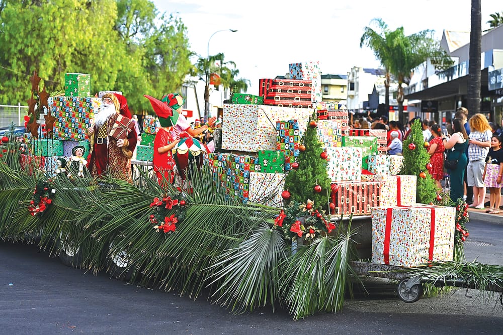 Xmas on the Murray around the corner post image