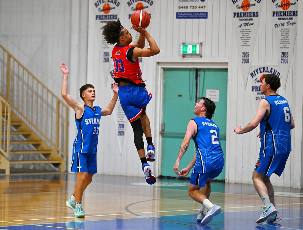 Basketball heads to its mid-season break post image
