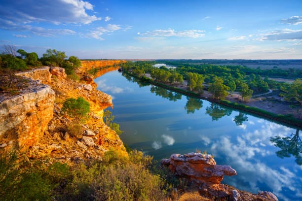 Healthy river, no longer a working river? post image