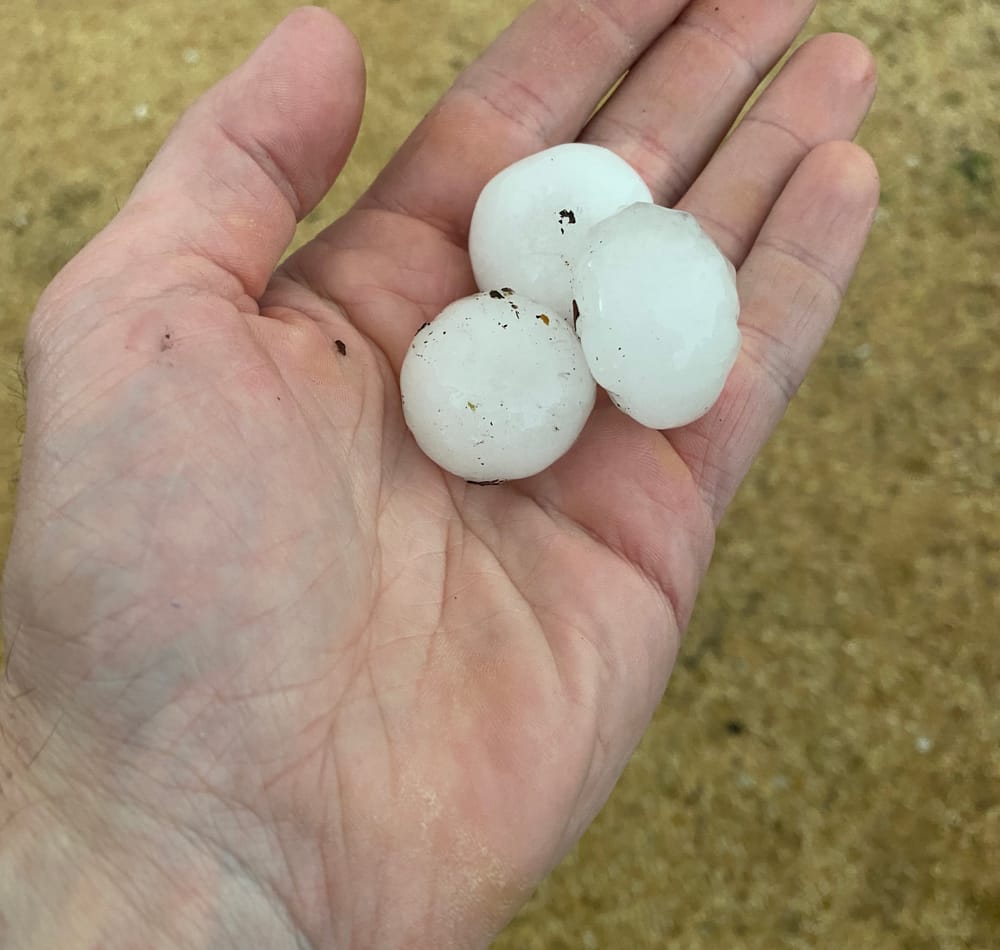Hailstorm rips through two Riverland towns post image